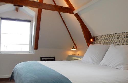 Amsterdam West Bed & Breakfast | Boutique B&B Nassau