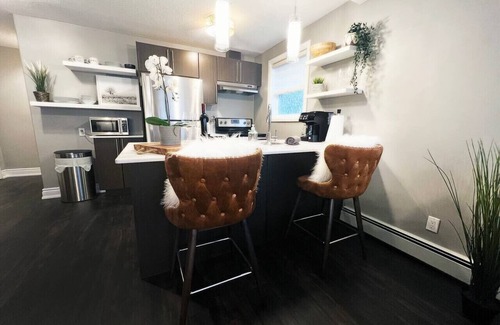 South London Apartment | Boutique Bliss in the Heart of Wortley Village