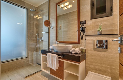 Dobrota Hotel | Boutique Hotel R Palazzo