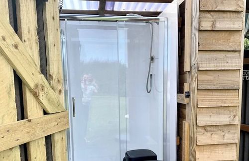 Torpoint Cabin | Boutique luxury Bell tent near Torpoint