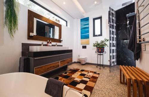 Westcliff House | Boutique Ocean Views - incorporating Wendy's