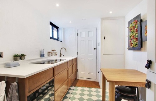 Sevenoaks House | Boutique Townhouse in Central Sevenoaks