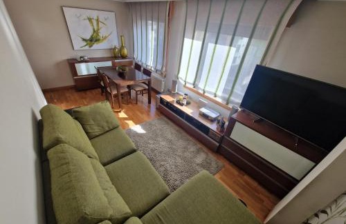 Vigo Apartment | Bouzas. Garaje con cargador V.E.