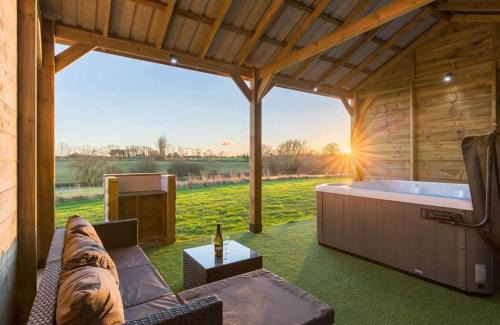 Coleford Resort | Bowbrook Lodges