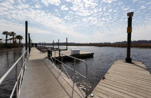 Goose Creek Apartment | Bowen Village 1206