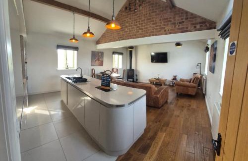 Longridge House | Bowland Breaks-A Luxury Barn Conversion with Optional Hot Tub, Log burner and countryside views