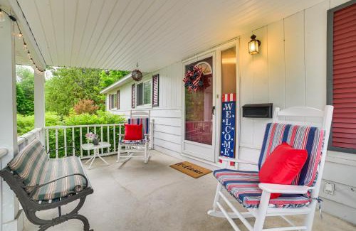 Boyne City House | Boyne City Retreat Near Beaches and Mtn Resort!