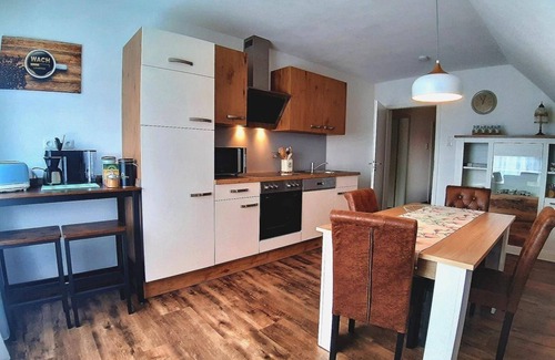 Friedensdorf Apartment | Brälu vacation apartment - Brälu vacation apartment with loggia and balcony