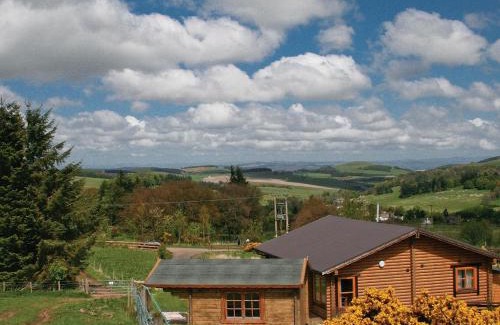 Glenfarg House | Bracken Log Cabin - S4468