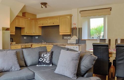 Scales Cottage | Brackendale Cottage - UK1335
