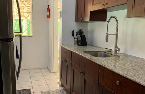 River Oaks House | Brackish Villa - Entire Home for the Whole Fam