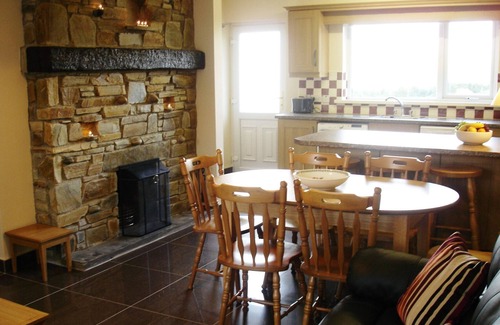 Creeslough House | Bradleys Cottage Creeslough