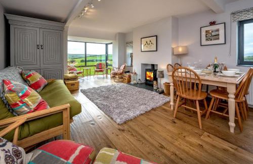 Llanengan House | Brambles