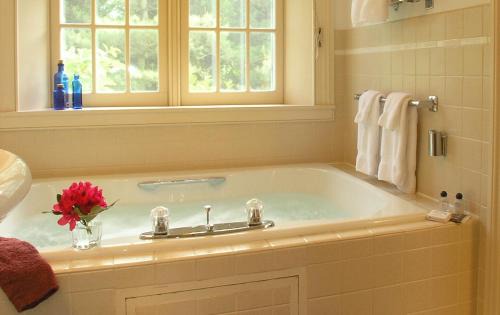 Chestertown Bed & Breakfast | Brampton 1860