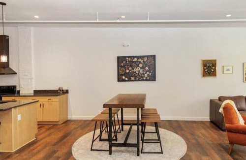 Burlington Apartment | Brand New 2 BR Downtown Burlington! 302N