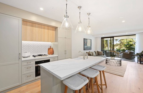 Collaroy Apartment | Brand New 3 Bed 2 Bath Opposite Long Reef Golf Club