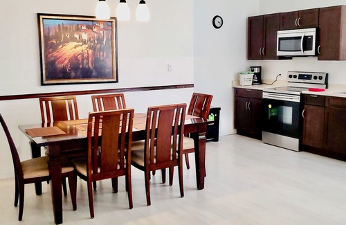 Britannia Beach Apartment | Brand New Apartment with Great Views