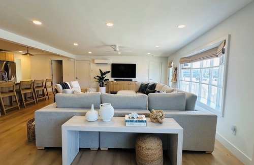 Surf City House | Brand new! Beautiful new home ocean block in the heart of Surf City.