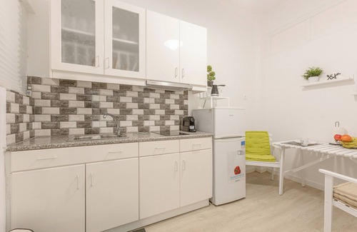 Galatsi Apartment | Brand-new comfy Sunny apt. near Athens Center