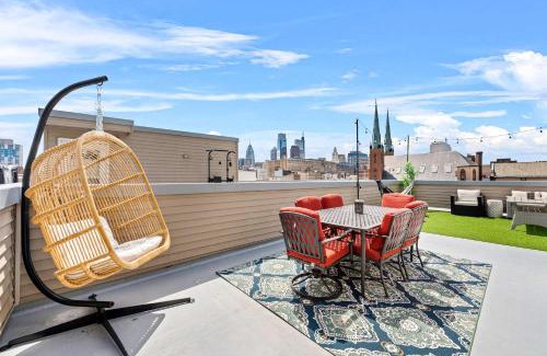 West Poplar House | Brand New Dbl Unit Roofdeck Outdoor Patio