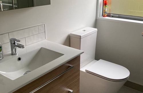 Addington Apartment | Brand New Luxury Apartment