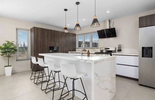 Sabana Liber Villapark Villa | BRAND NEW Modern 3BR2BA w/PrivatePool~PuttPutt~BBQ