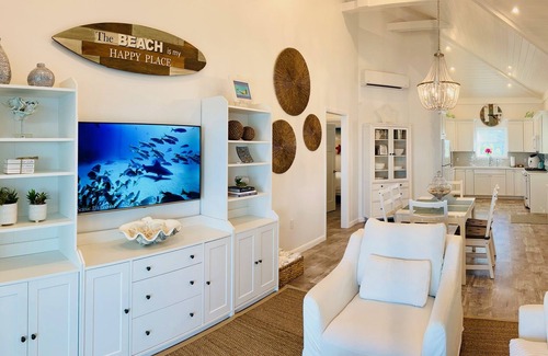 Lubbers Quarters Cay House | Brand NEW Oceanfront Home with protected dockage