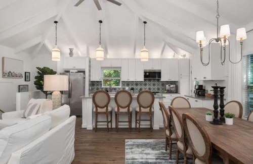 Southern Shores House | BRAND NEW Pool Hot Tub & Dog Friendly