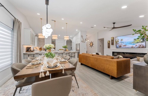 Bradenton House | BRAND NEW Pool Paradise | Put-put! Games! Fire Pit