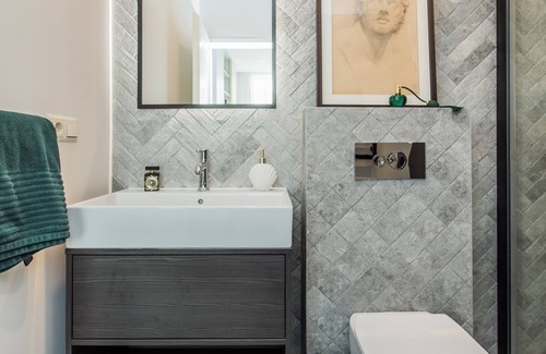 Old Town Apartment | Brand New Studio Old Town Apartment by Hostlovers