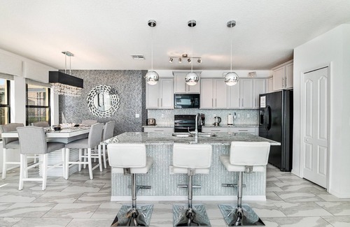 Cypress Pointe House | BRAND NEW TO RENTAL MARKET - STUNNING SOUTH FACING 4 BED/3.5 BATH HOME