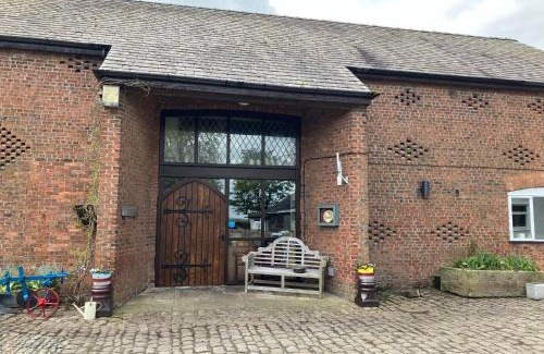 Ormskirk Bed & Breakfast | Brandreth Barn