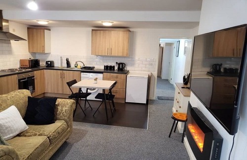 Wallsend Apartment | Branxiar Deluxe: 1bed Apartment