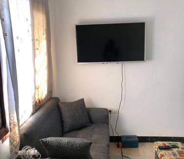 Brazzaville Apartment | Brazzaville agréable Studio, Square Home Heart