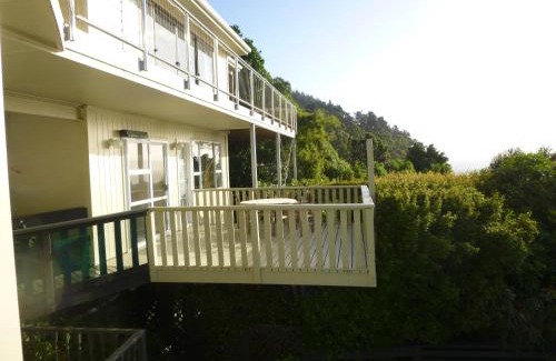 Lowry Bay Bed & Breakfast | Breakaway at York Bay