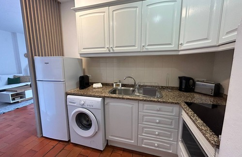 Alporchinhos Apartment | Breathe Health and Wellness with the Sea.