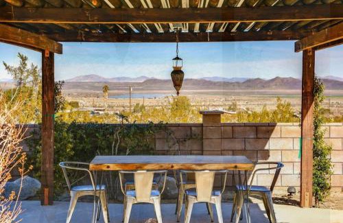 Panorama Heights House | Breathtaking Roadrunner Heights