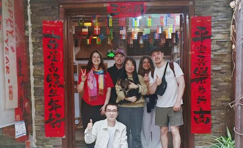 Yongding House | Breeze Alley Inn-English reception-Tourism planing-Ticket reservation