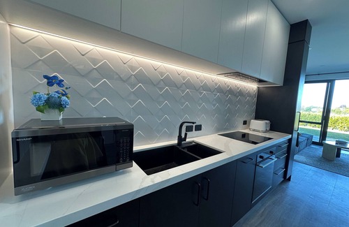 Tauranga House | Breeze Retreat