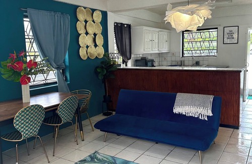 Corinthe House | Breezy Lucian Bliss 10 minutes from Centre Attractions!