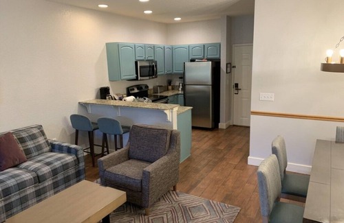 Boyne Falls Condo | Breezy Mountain Run at Boyne, 2 Bedroom Suite