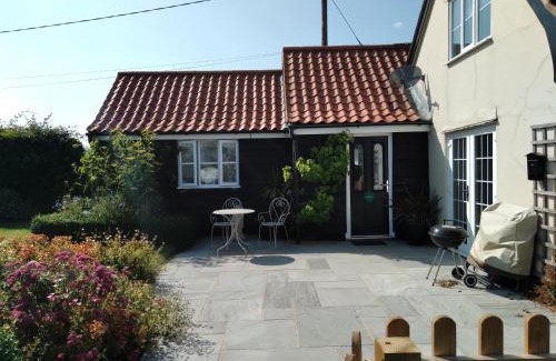 Woodbridge Apartment | Brick Kiln Apartment