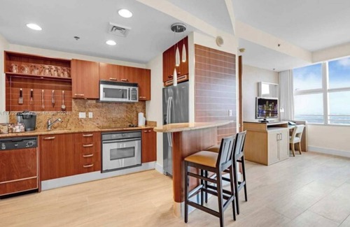 Brickell Apartment | * Brickell AKA Condo by Palermo Home