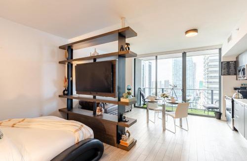 Downtown Miami Apartment | Brickell Bay View