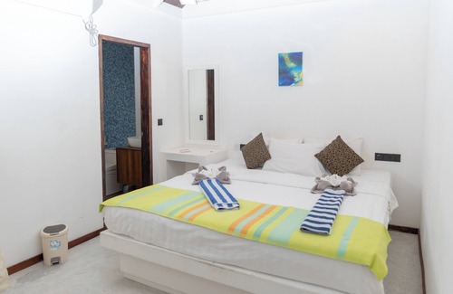 Rasdhoo Bed & Breakfast | Brickwood Ganduvaru