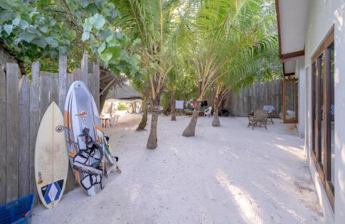 Rasdhoo House | Brickwood Rasdhoo- Beach front