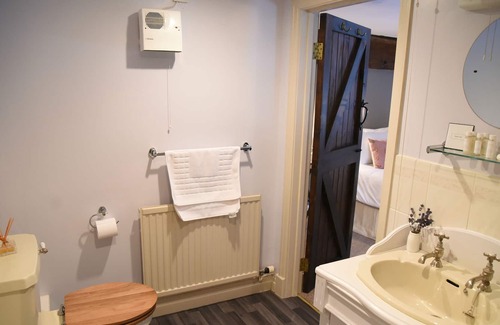 Michaelchurch Escley Bed & Breakfast | Bridge Farmhouse B&B