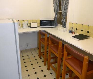 Smithton Hotel | Bridge Hotel