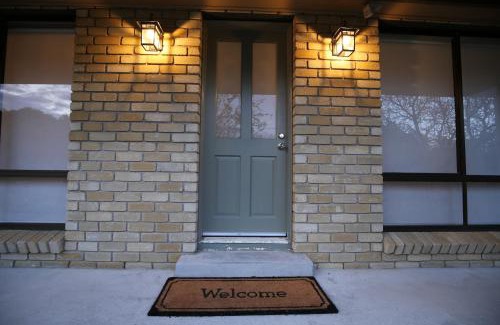 Richmond Villa | Bridgecroft Cottage - Cosy 2 bedroom cottage