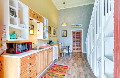 Bridger Apartment | Bridger Apartment In the Heart of Downtown!